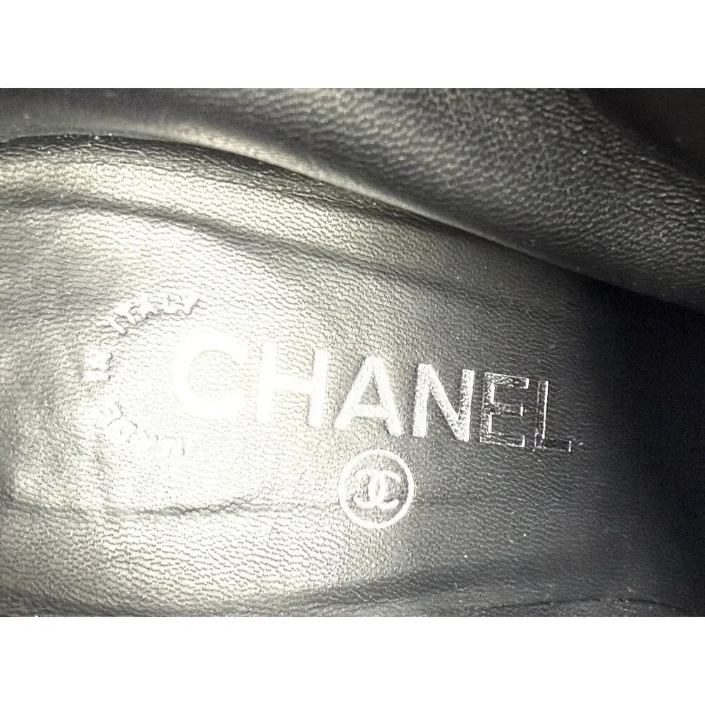 Chanel Pearls Heel Ankle Boot Velvety Black Leather Lace Up EU 39.5 US 9.5